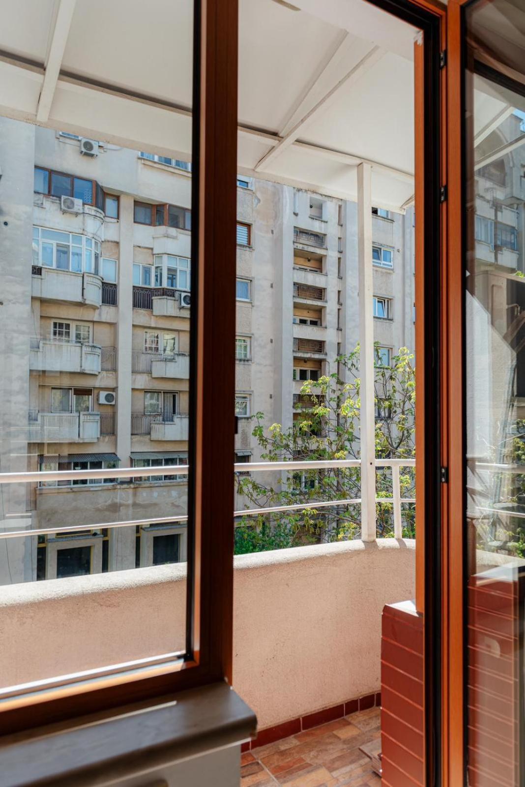 Heart Of Downtown 3 Rooms Apartment Self Check In Bucareste Exterior foto